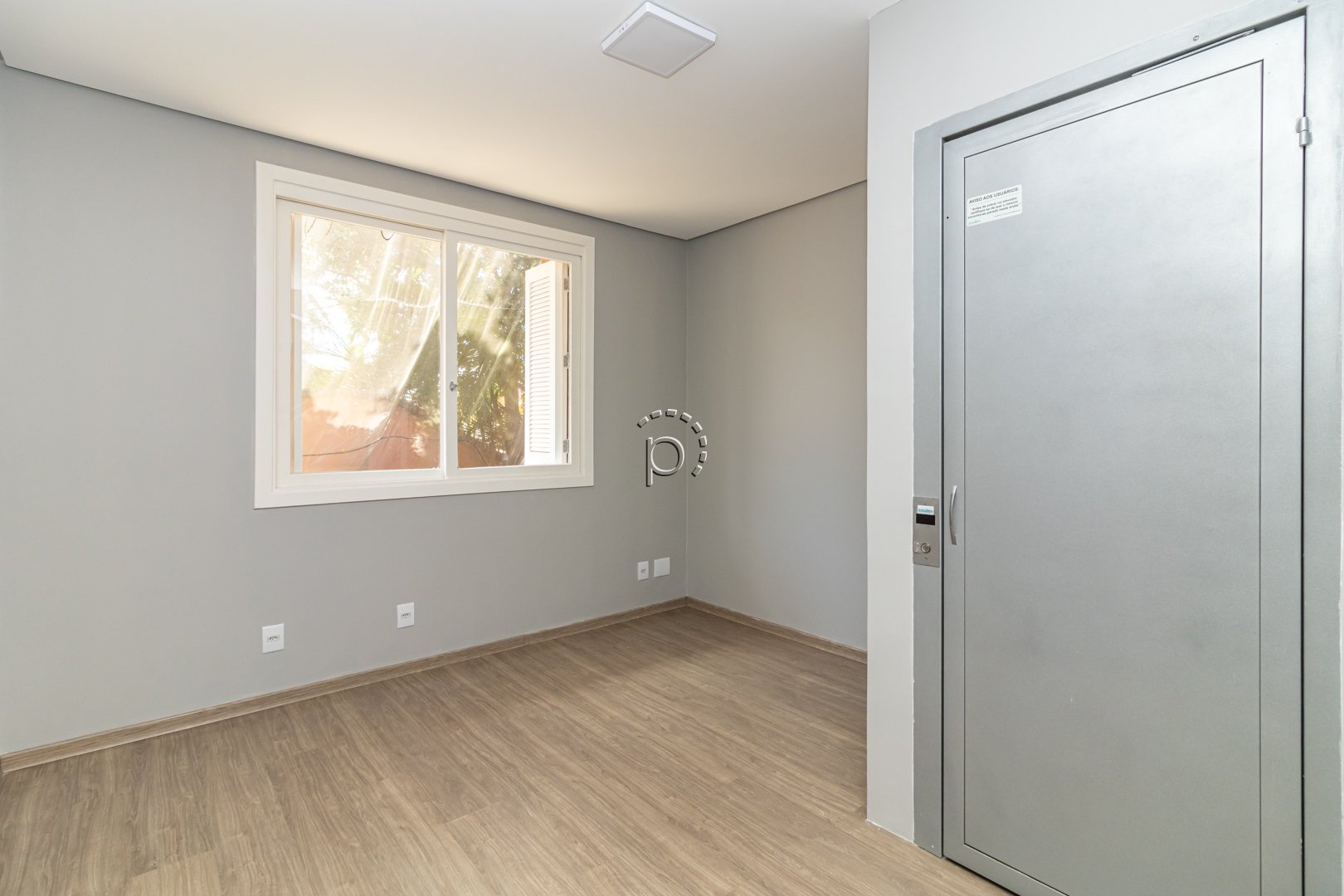 Casa em Condomínio à venda com 253m², 4 quartos, 1 suíte, 3 vagas no bairro Vila Assunção em Porto Alegre - Foto 32