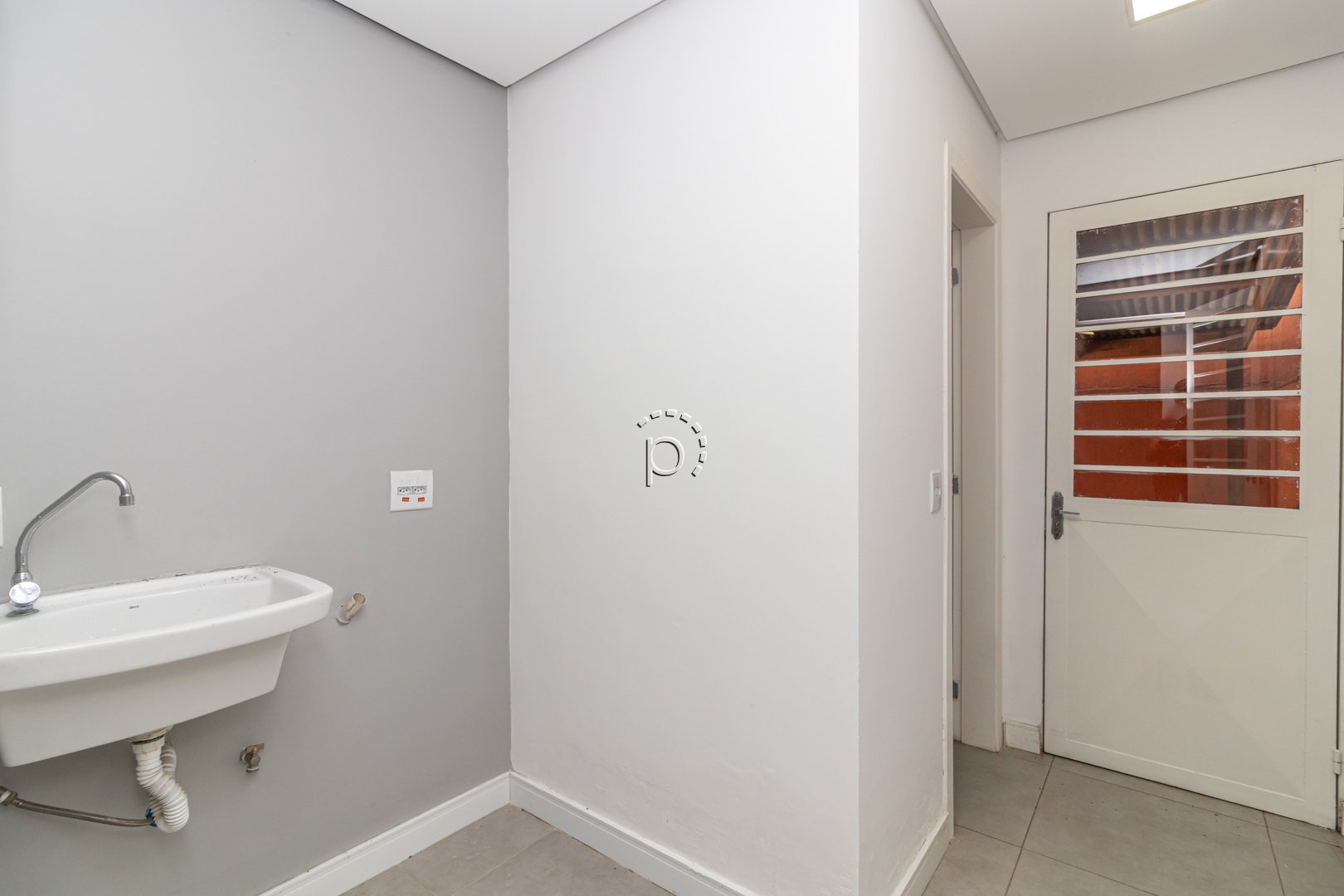 Casa em Condomínio à venda com 253m², 4 quartos, 1 suíte, 3 vagas no bairro Vila Assunção em Porto Alegre - Foto 16