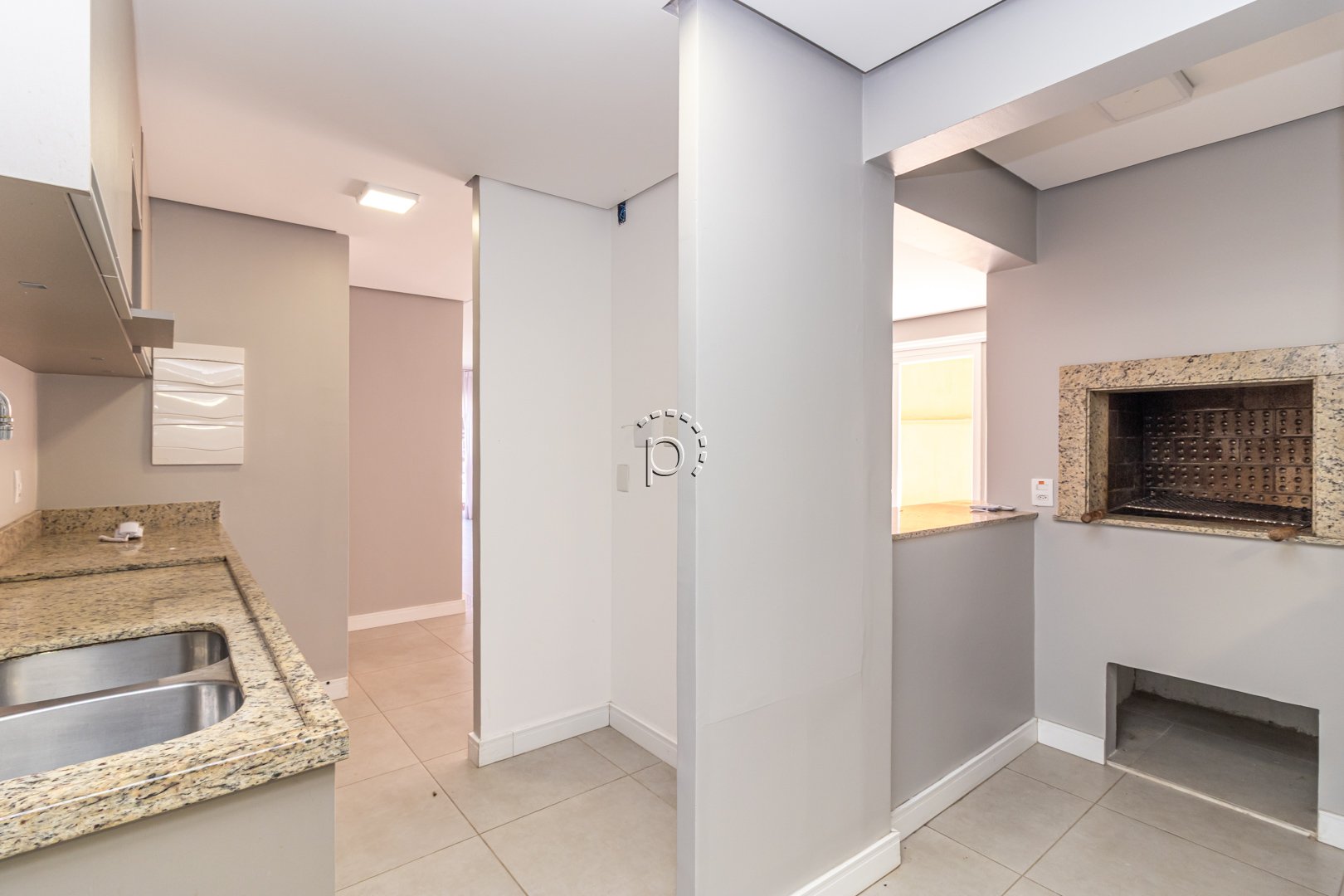 Casa em Condomínio à venda com 253m², 4 quartos, 1 suíte, 3 vagas no bairro Vila Assunção em Porto Alegre - Foto 14