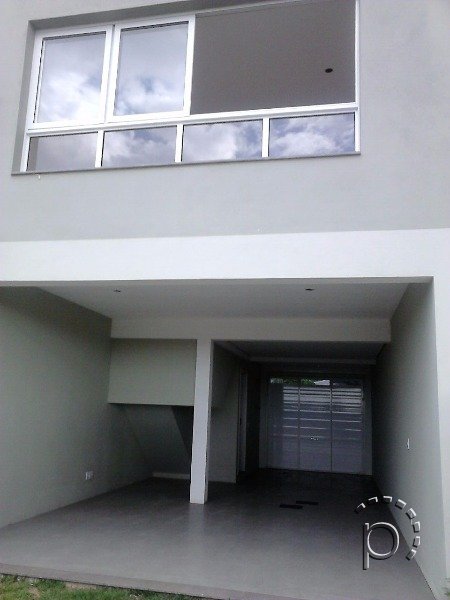 Casa à venda com 199m², 3 quartos, 1 suíte, 3 vagas no bairro Espirito Santo em Porto Alegre - Foto 4