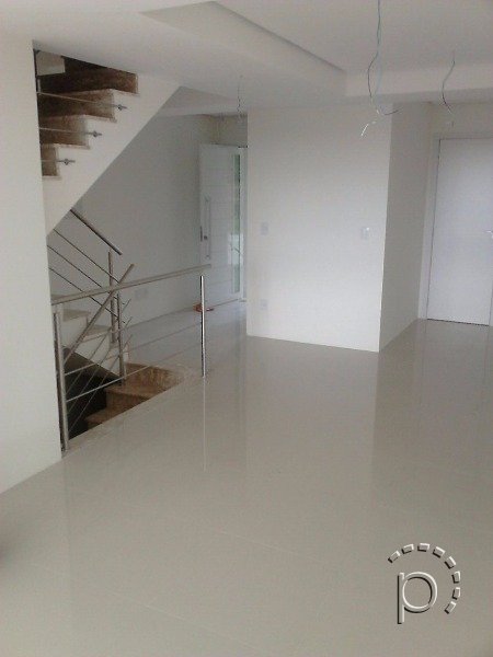 Casa à venda com 199m², 3 quartos, 1 suíte, 3 vagas no bairro Espirito Santo em Porto Alegre - Foto 6