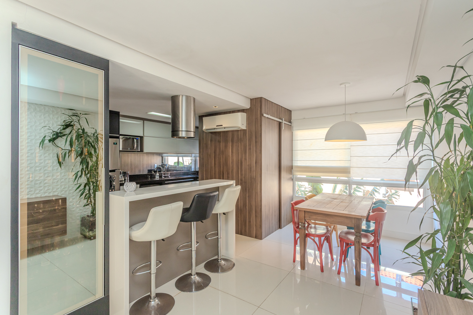 Casa em Condomínio à venda com 230m², 3 quartos, 3 suítes, 2 vagas no bairro Pedra Redonda em Porto Alegre - Foto 26