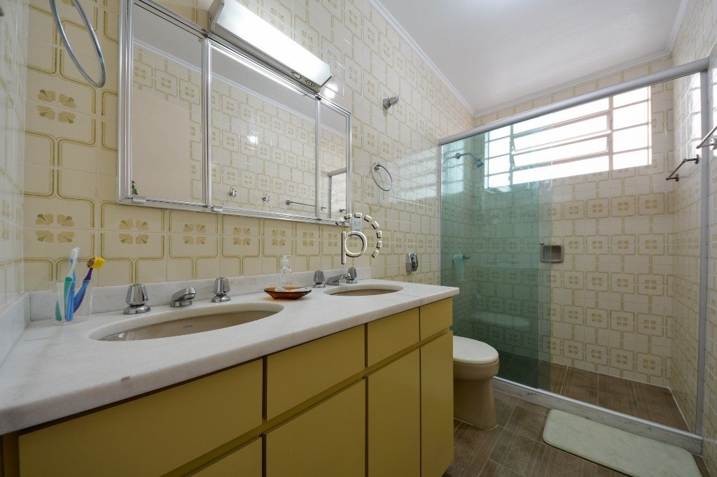 Casa à venda com 480m², 6 quartos, 3 suítes, 3 vagas no bairro Vila Assunção em Porto Alegre - Foto 13