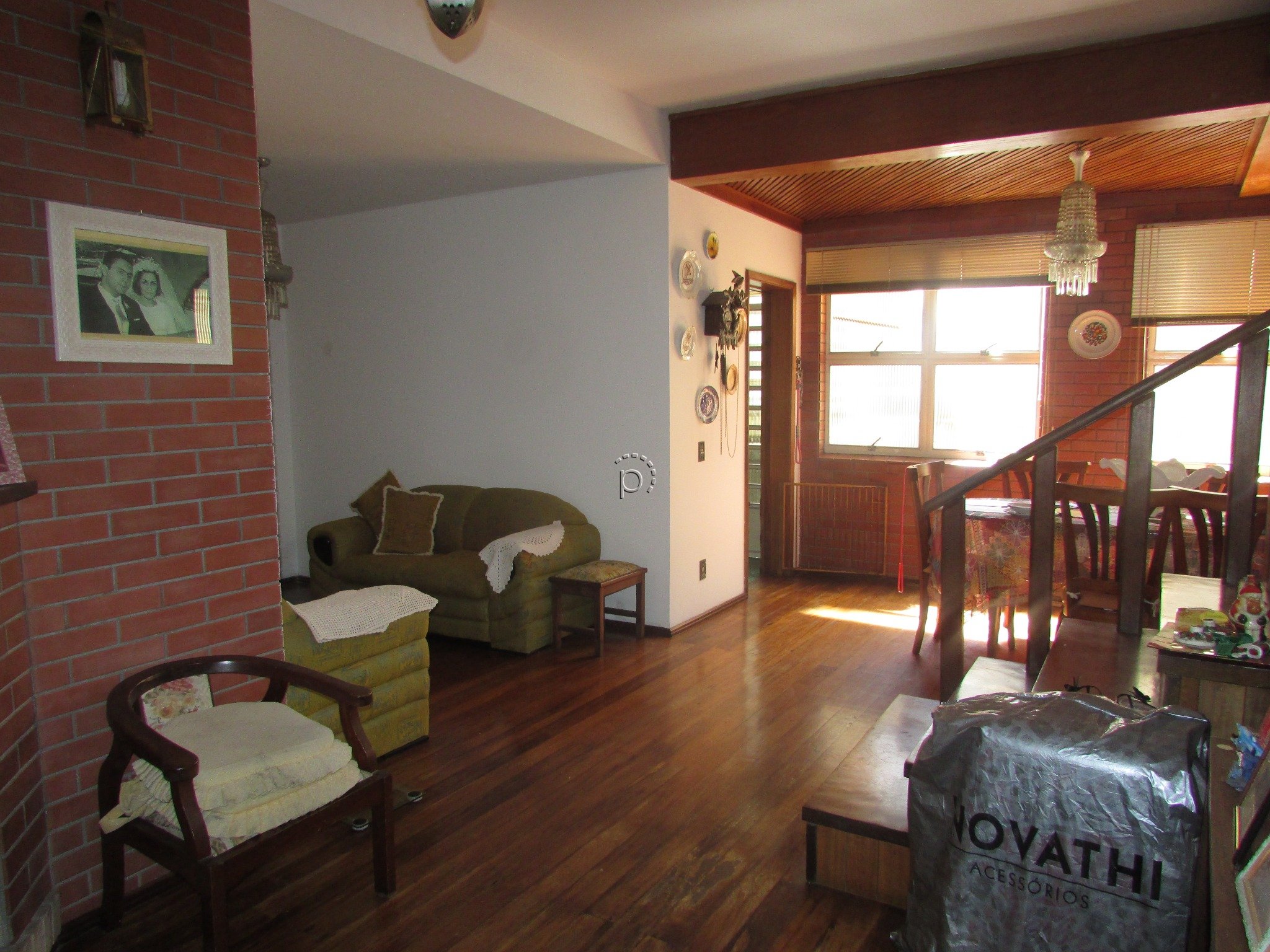 Casa à venda com 243m², 4 quartos, 1 suíte, 3 vagas no bairro Tristeza em Porto Alegre - Foto 4