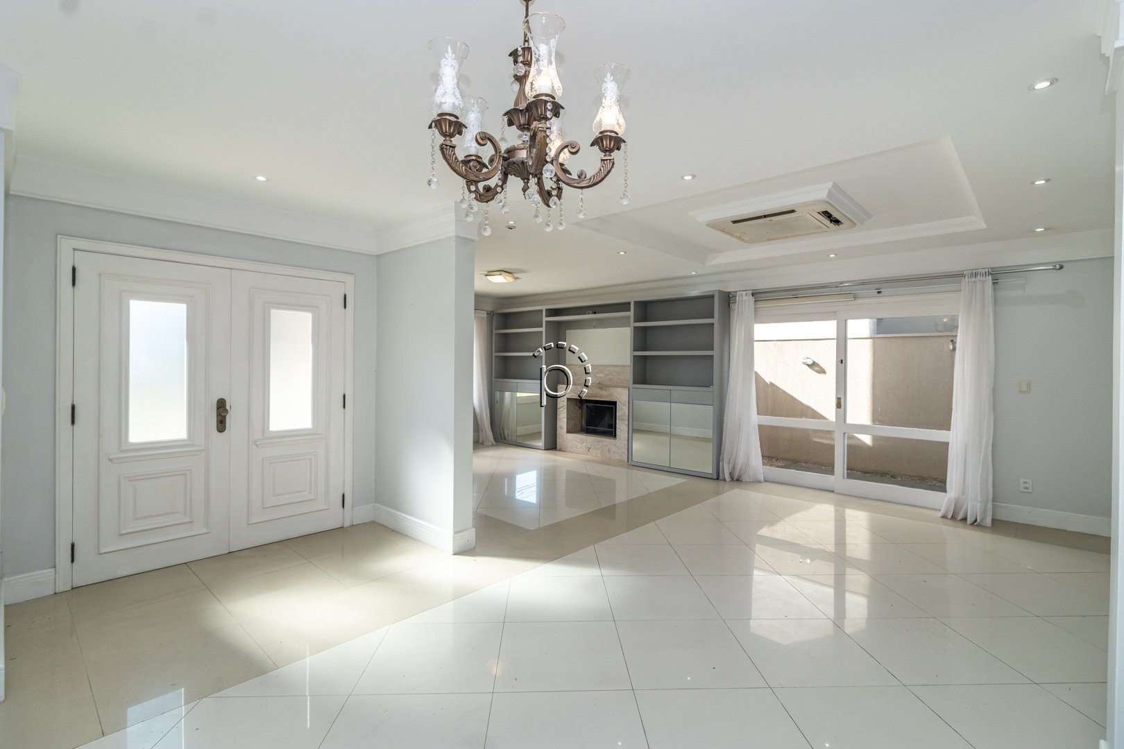 Casa em Condomínio à venda com 250m², 3 quartos, 1 suíte, 4 vagas no bairro Terra Ville em Porto Alegre - Foto 3