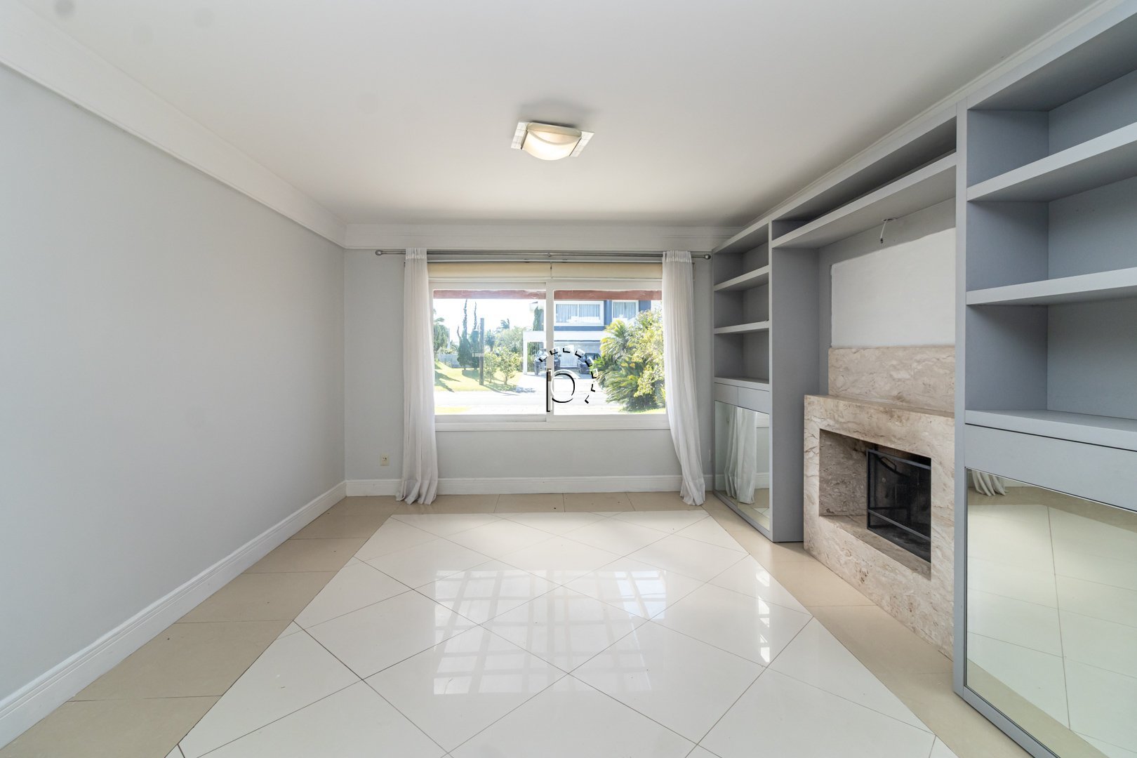 Casa em Condomínio à venda com 250m², 3 quartos, 1 suíte, 4 vagas no bairro Terra Ville em Porto Alegre - Foto 5