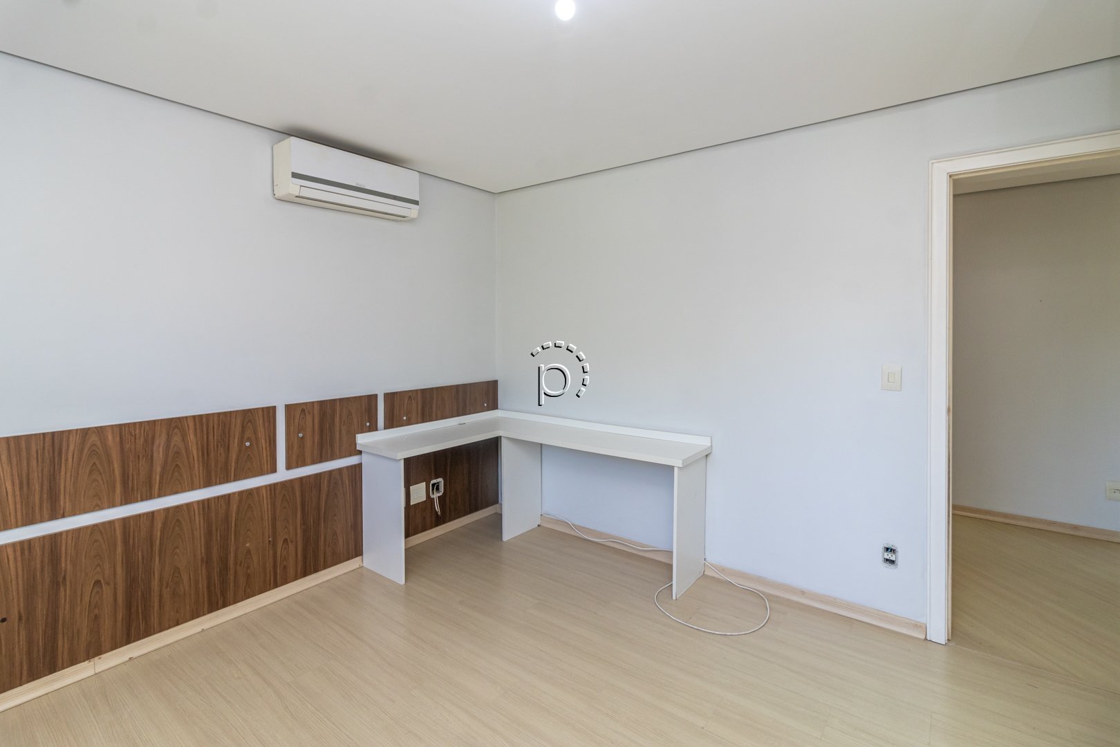 Casa em Condomínio à venda com 250m², 3 quartos, 1 suíte, 4 vagas no bairro Terra Ville em Porto Alegre - Foto 26