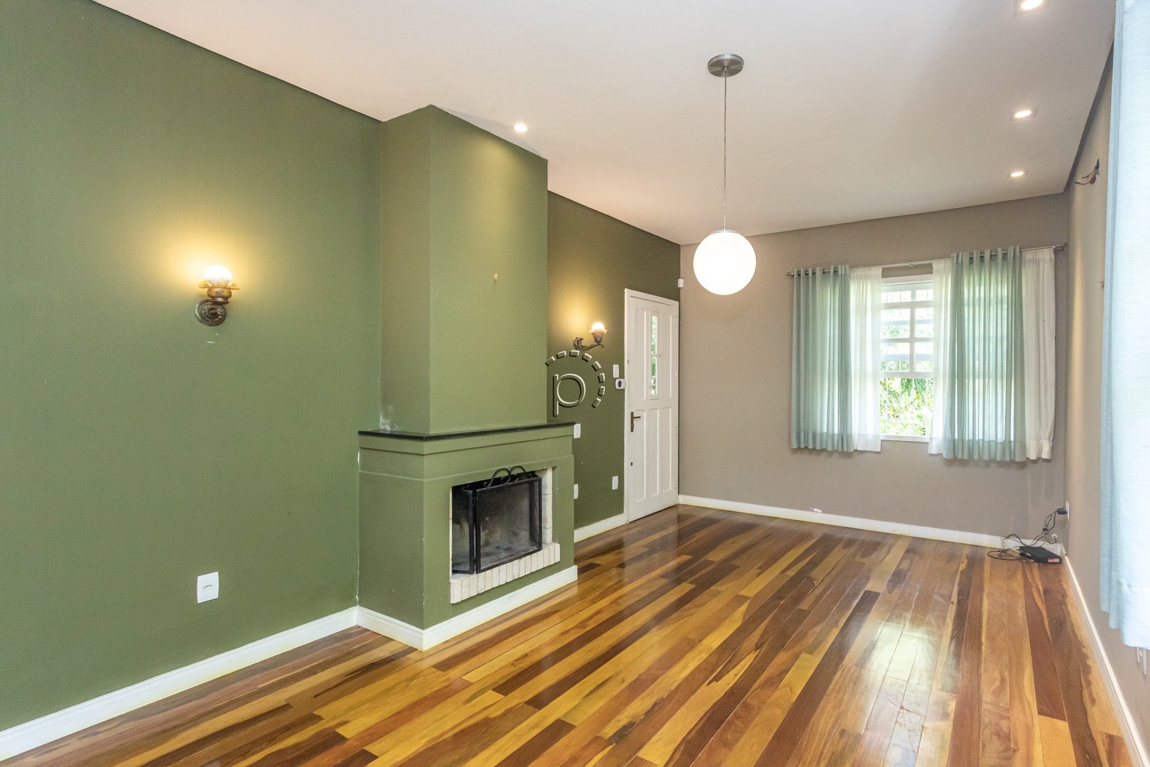 Casa à venda com 338m², 4 quartos, 1 suíte, 4 vagas no bairro Espirito Santo em Porto Alegre - Foto 2