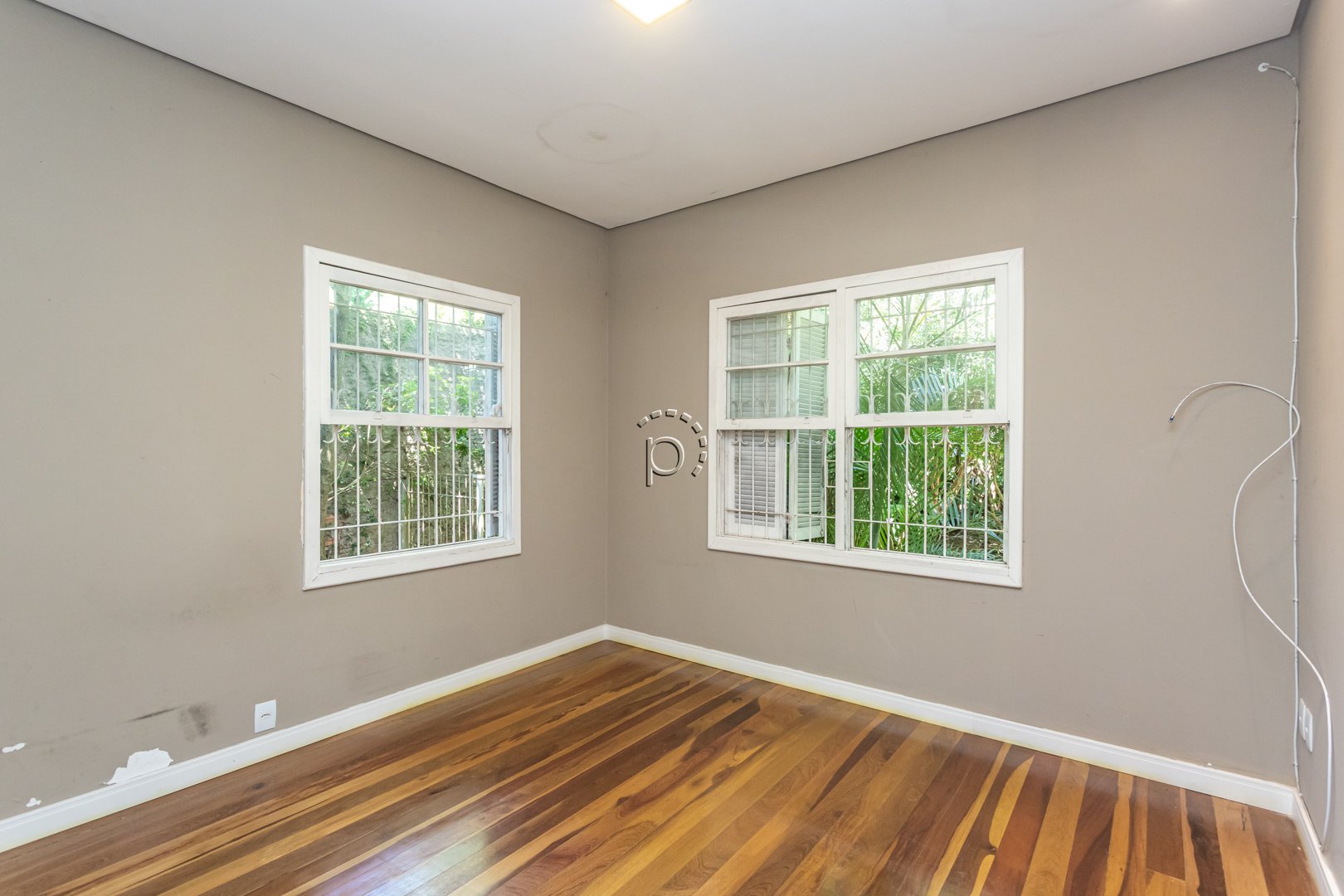 Casa à venda com 338m², 4 quartos, 1 suíte, 4 vagas no bairro Espirito Santo em Porto Alegre - Foto 21