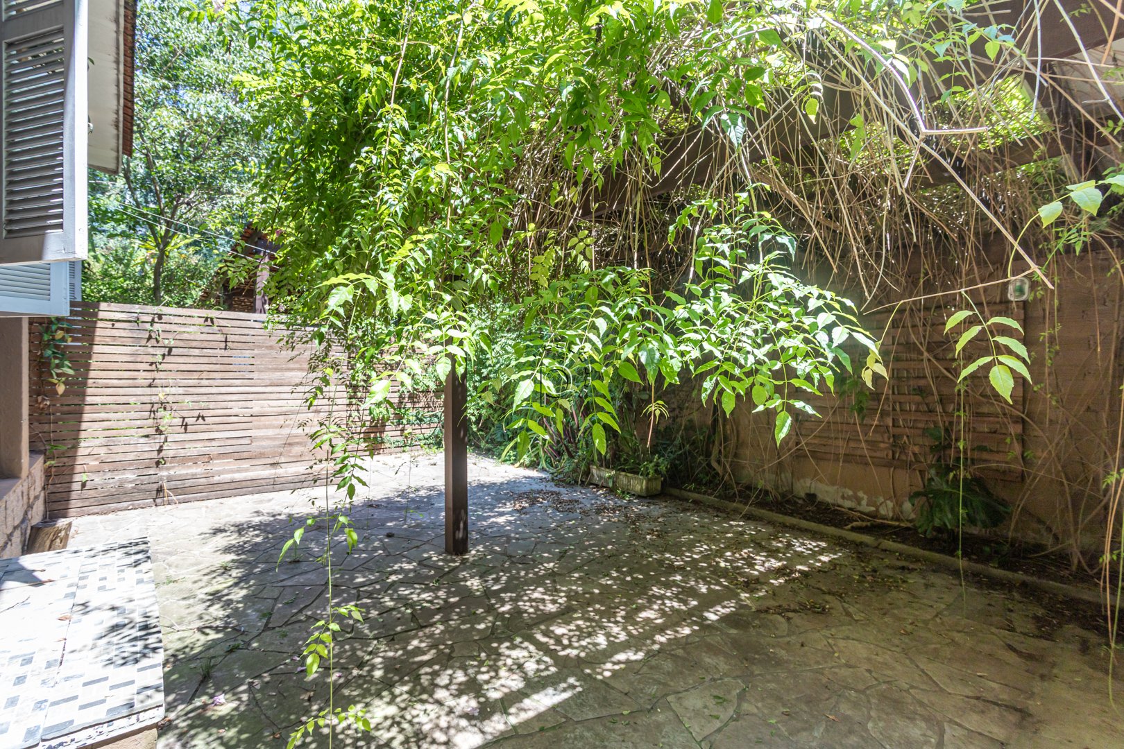 Casa à venda com 338m², 4 quartos, 1 suíte, 4 vagas no bairro Espirito Santo em Porto Alegre - Foto 29