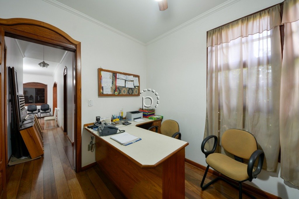 Casa à venda com 646m², 4 quartos, 2 suítes, 3 vagas no bairro Jardim Isabel em Porto Alegre - Foto 7