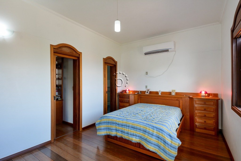 Casa à venda com 646m², 4 quartos, 2 suítes, 3 vagas no bairro Jardim Isabel em Porto Alegre - Foto 18