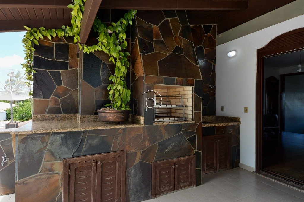 Casa à venda com 646m², 4 quartos, 2 suítes, 3 vagas no bairro Jardim Isabel em Porto Alegre - Foto 21