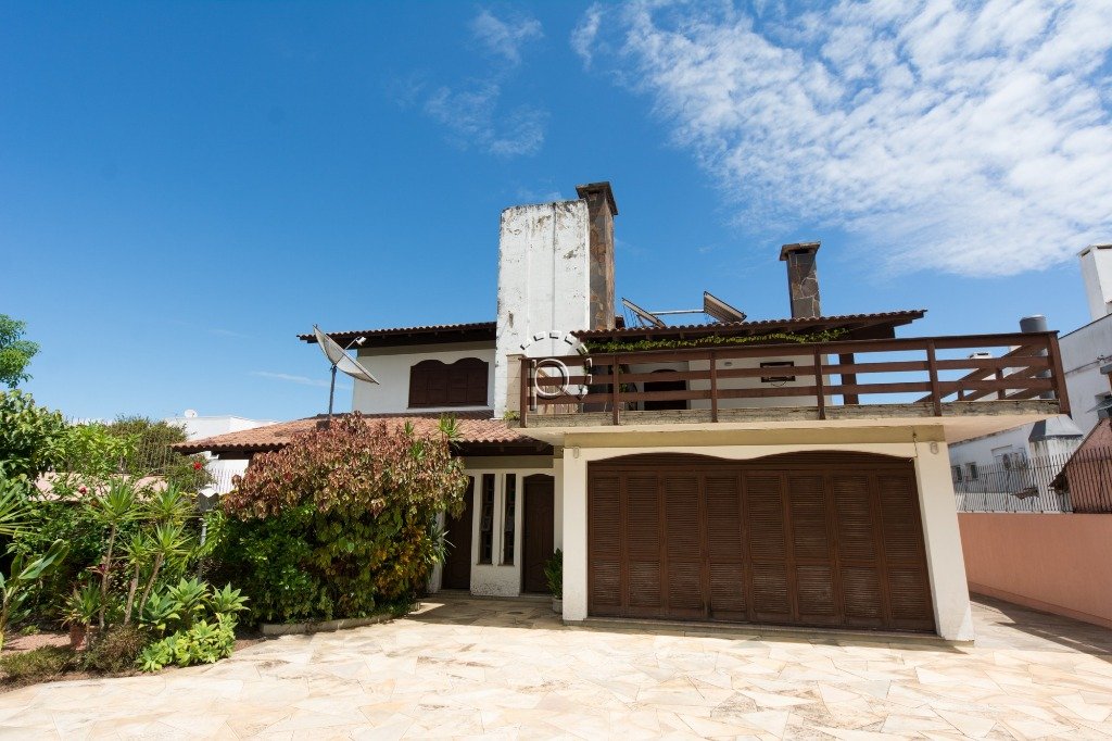 Casa à venda com 646m², 4 quartos, 2 suítes, 3 vagas no bairro Jardim Isabel em Porto Alegre - Foto 22