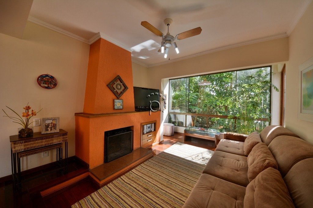 Casa à venda com 394m², 4 quartos, 2 suítes, 5 vagas no bairro Vila Assunção em Porto Alegre - Foto 7