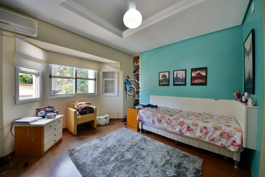 Casa à venda com 394m², 4 quartos, 2 suítes, 5 vagas no bairro Vila Assunção em Porto Alegre - Foto 13