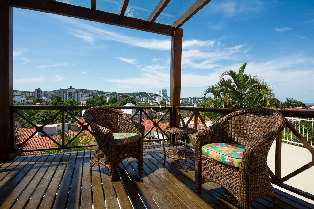 Casa à venda com 394m², 4 quartos, 2 suítes, 5 vagas no bairro Vila Assunção em Porto Alegre - Foto 22