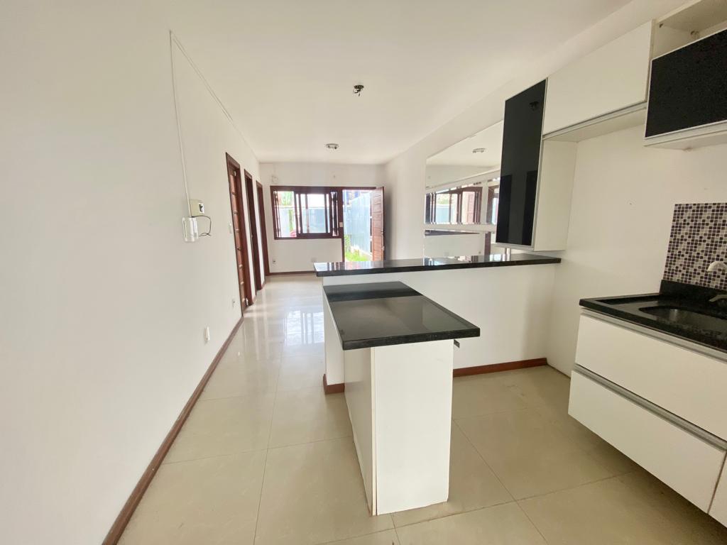 Casa à venda com 74m², 3 quartos, 1 suíte, 2 vagas no bairro Hípica em Porto Alegre - Foto 3