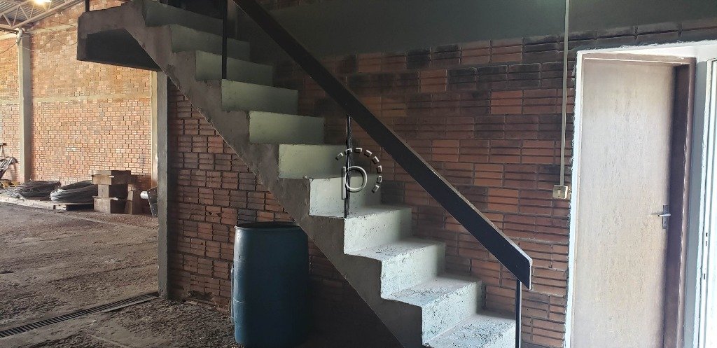 Casa Comercial à venda com 220m² no bairro Camaquã em Porto Alegre - Foto 10