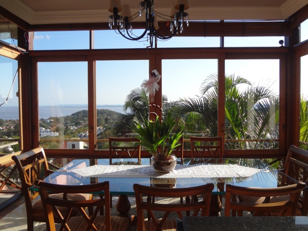 Casa à venda com 411m², 4 quartos, 2 suítes, 4 vagas no bairro Jardim Isabel em Porto Alegre - Foto 9