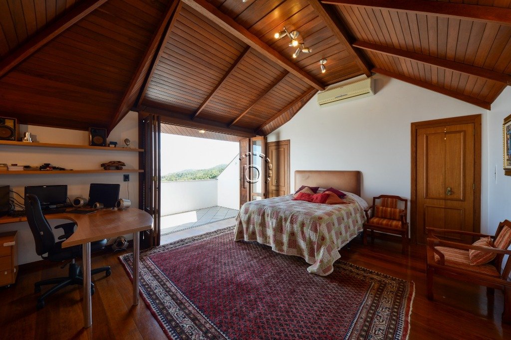 Casa à venda com 411m², 4 quartos, 2 suítes, 4 vagas no bairro Jardim Isabel em Porto Alegre - Foto 19