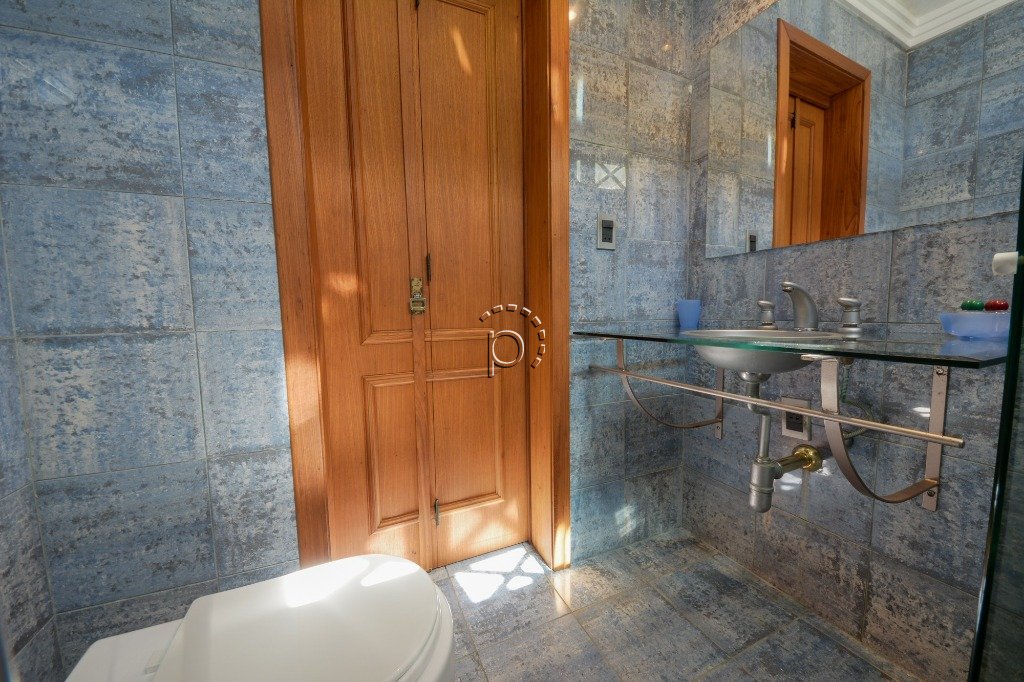 Casa à venda com 411m², 4 quartos, 2 suítes, 4 vagas no bairro Jardim Isabel em Porto Alegre - Foto 21