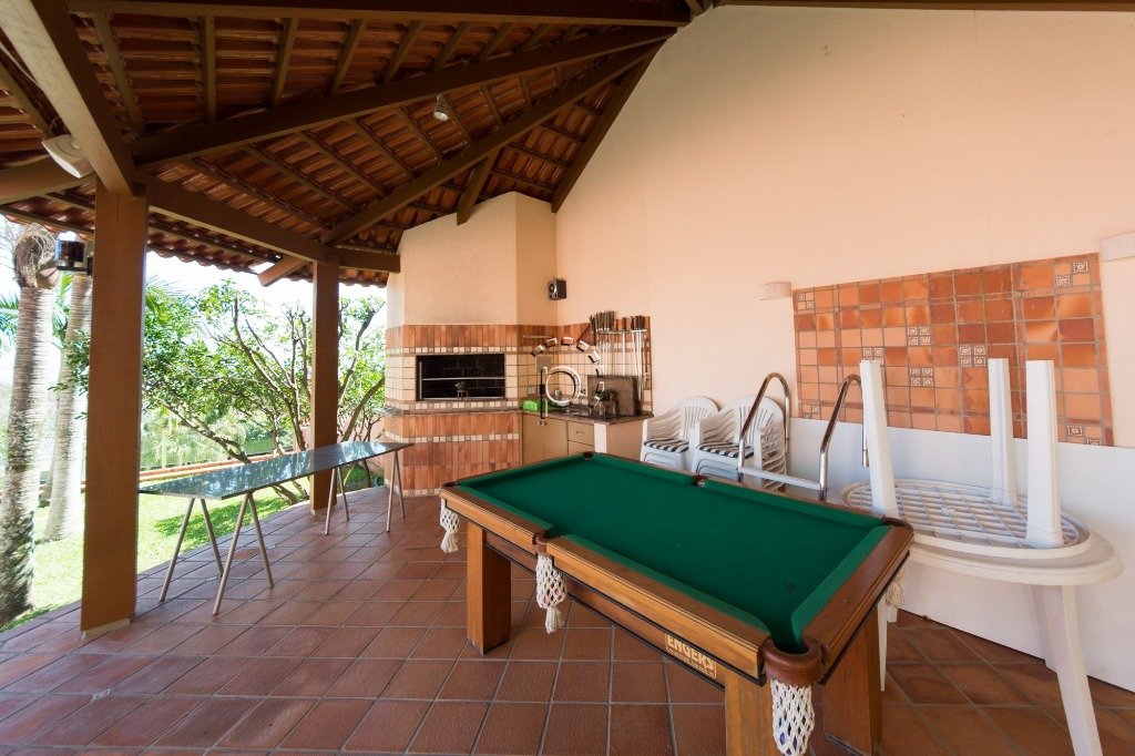 Casa à venda com 411m², 4 quartos, 2 suítes, 4 vagas no bairro Jardim Isabel em Porto Alegre - Foto 22