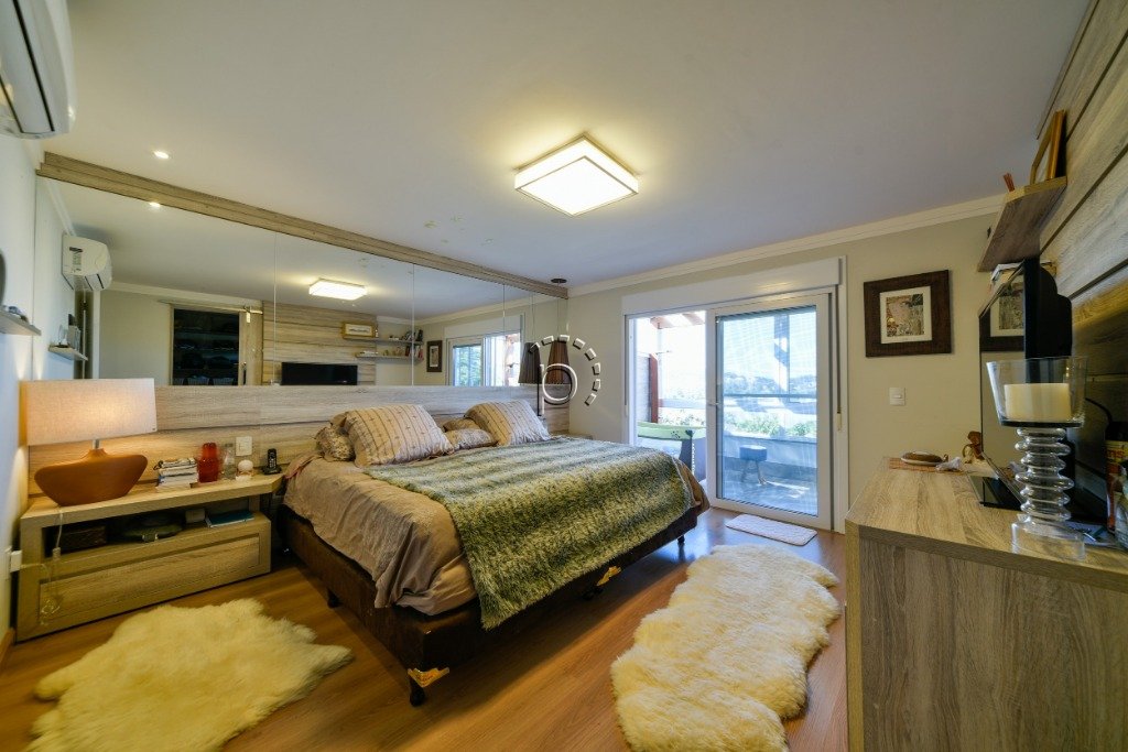 Casa à venda com 631m², 4 quartos, 4 suítes, 2 vagas no bairro Vila Assunção em Porto Alegre - Foto 13