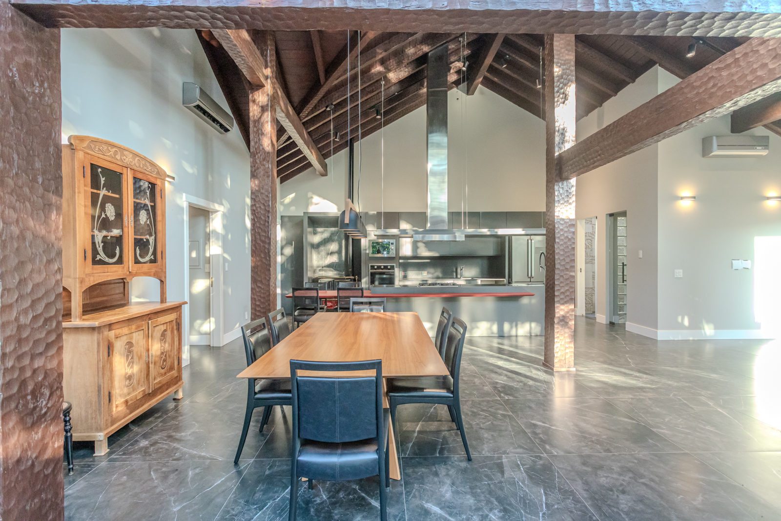 Casa em Condomínio à venda com 197m², 3 quartos, 1 suíte, 4 vagas no bairro Terra Ville em Porto Alegre - Foto 9