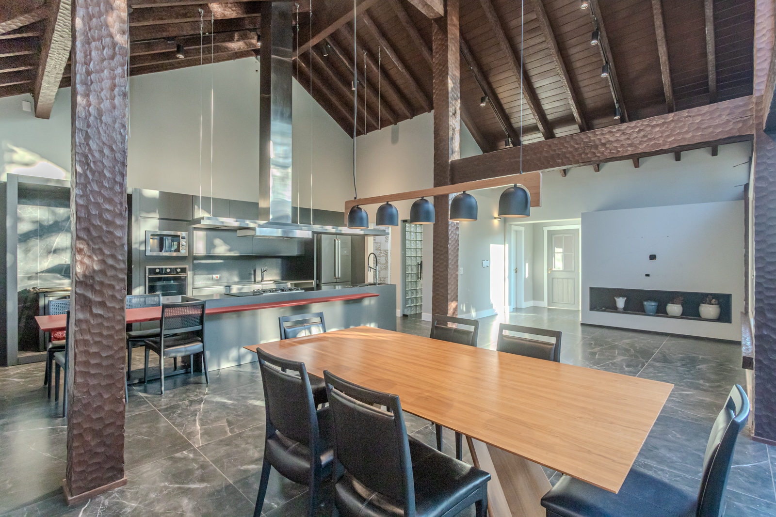 Casa em Condomínio à venda com 197m², 3 quartos, 1 suíte, 4 vagas no bairro Terra Ville em Porto Alegre - Foto 8