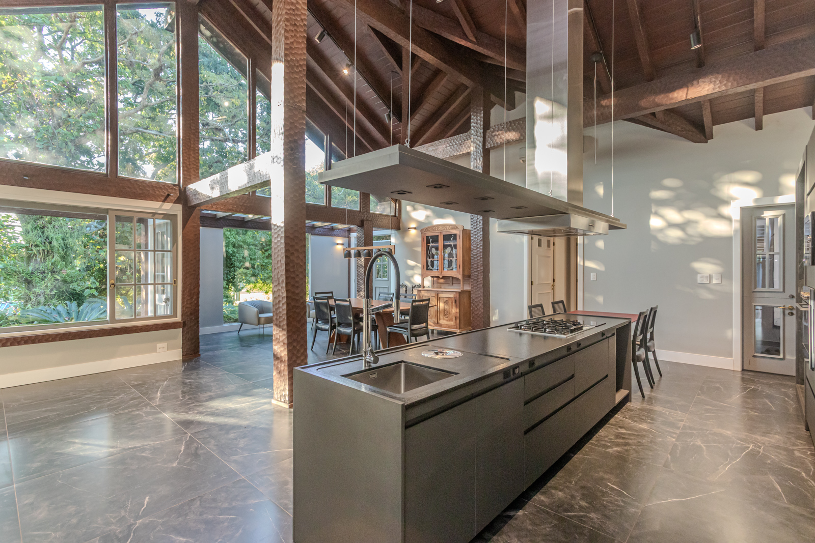 Casa em Condomínio à venda com 197m², 3 quartos, 1 suíte, 4 vagas no bairro Terra Ville em Porto Alegre - Foto 17