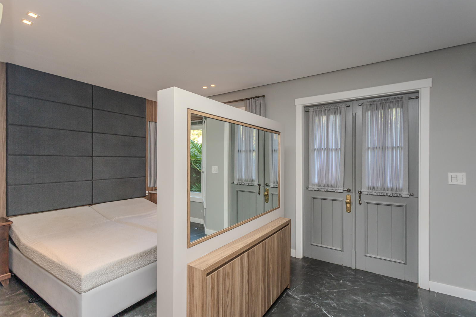 Casa em Condomínio à venda com 197m², 3 quartos, 1 suíte, 4 vagas no bairro Terra Ville em Porto Alegre - Foto 21