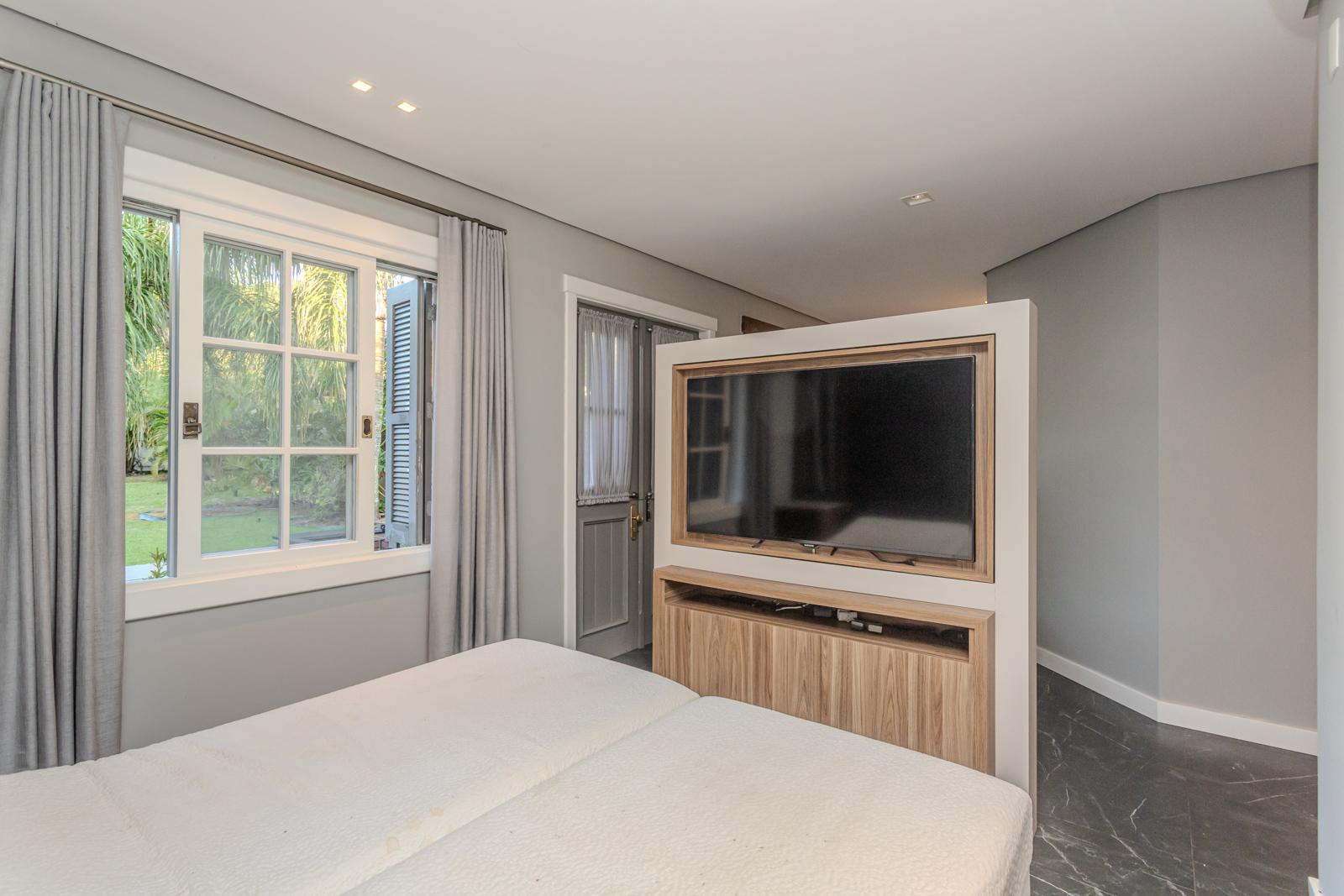 Casa em Condomínio à venda com 197m², 3 quartos, 1 suíte, 4 vagas no bairro Terra Ville em Porto Alegre - Foto 23