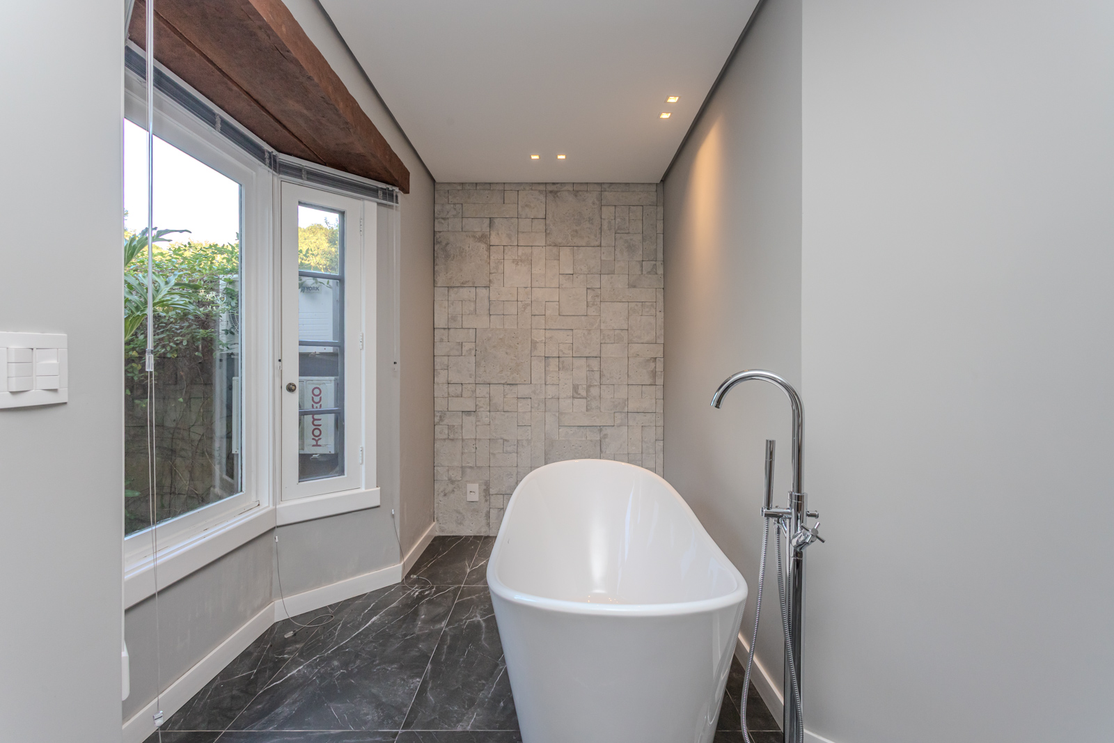 Casa em Condomínio à venda com 197m², 3 quartos, 1 suíte, 4 vagas no bairro Terra Ville em Porto Alegre - Foto 27