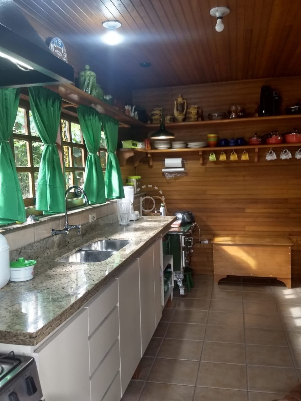 Casa à venda com 110m², 2 quartos, 1 suíte no bairro Cristal em Porto Alegre - Foto 8