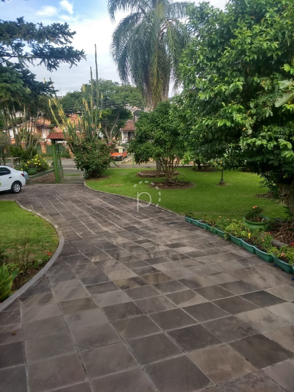 Casa à venda com 110m², 2 quartos, 1 suíte no bairro Cristal em Porto Alegre - Foto 2