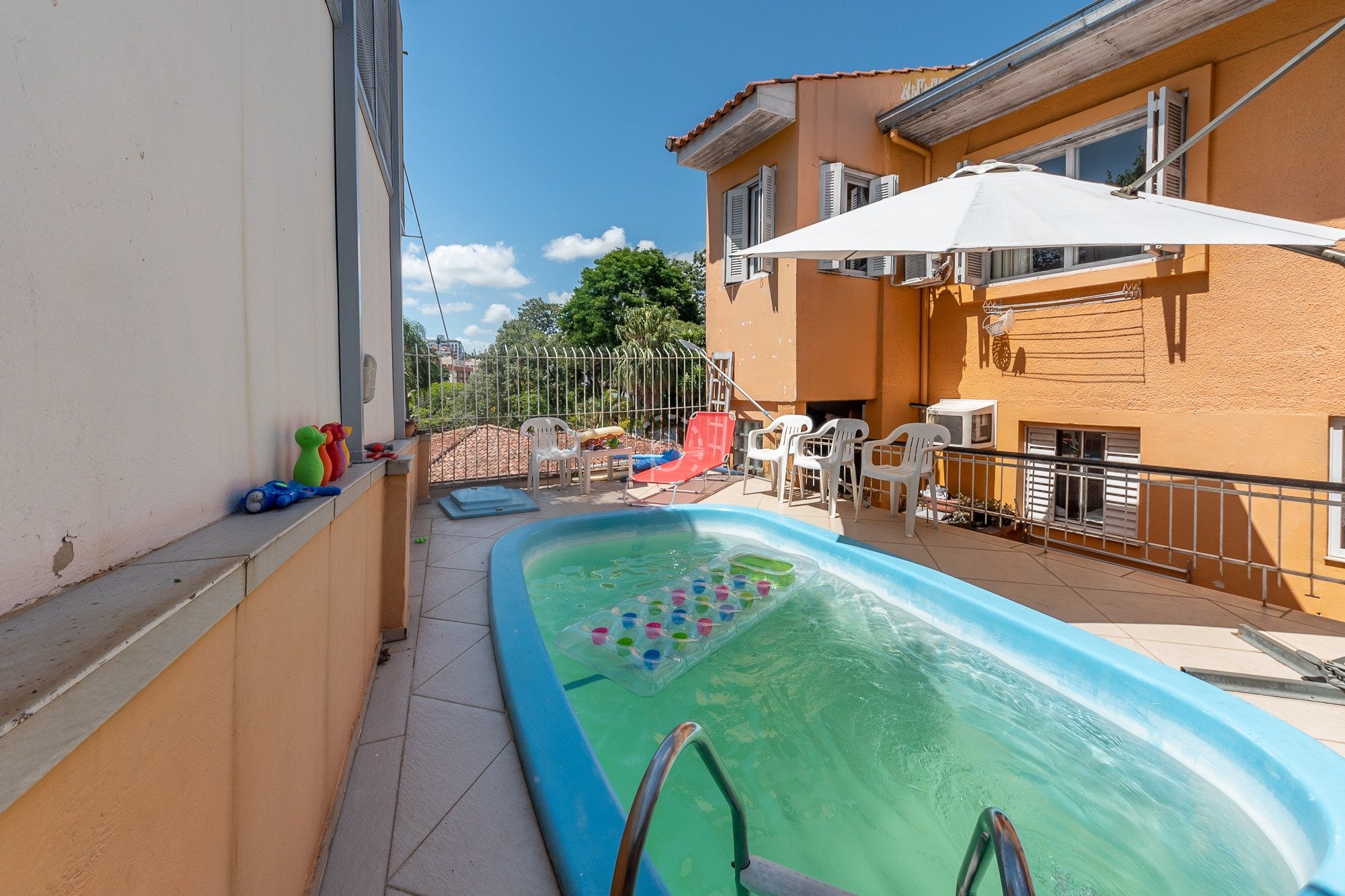 Casa à venda com 344m², 4 quartos, 1 suíte, 4 vagas no bairro Vila Assunção em Porto Alegre - Foto 13