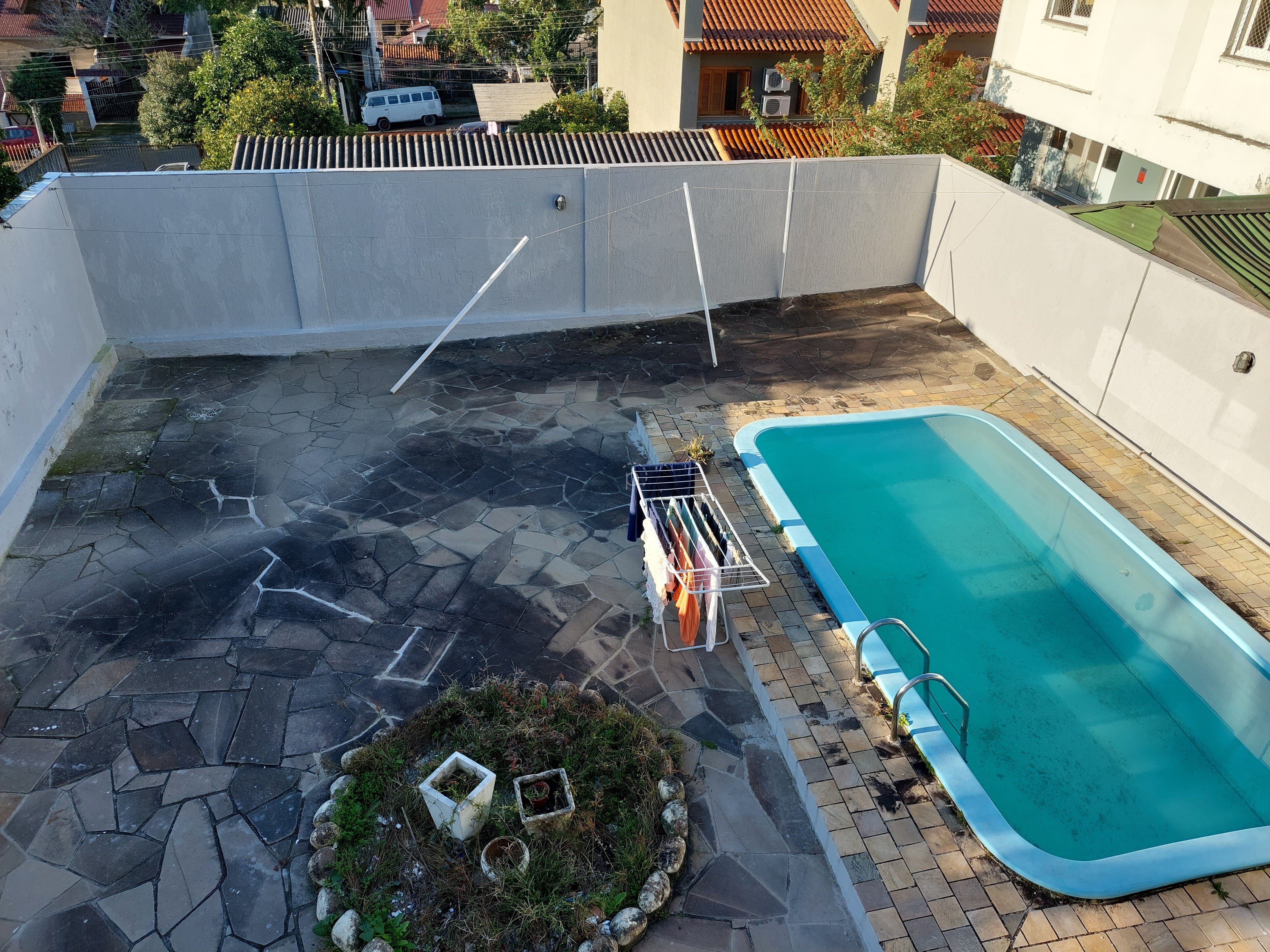 Casa à venda com 320m², 3 quartos, 1 suíte, 3 vagas no bairro Ipanema em Porto Alegre - Foto 3