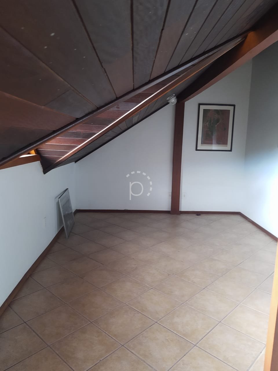 Casa à venda com 200m², 3 quartos, 1 suíte, 2 vagas no bairro Camaquã em Porto Alegre - Foto 15