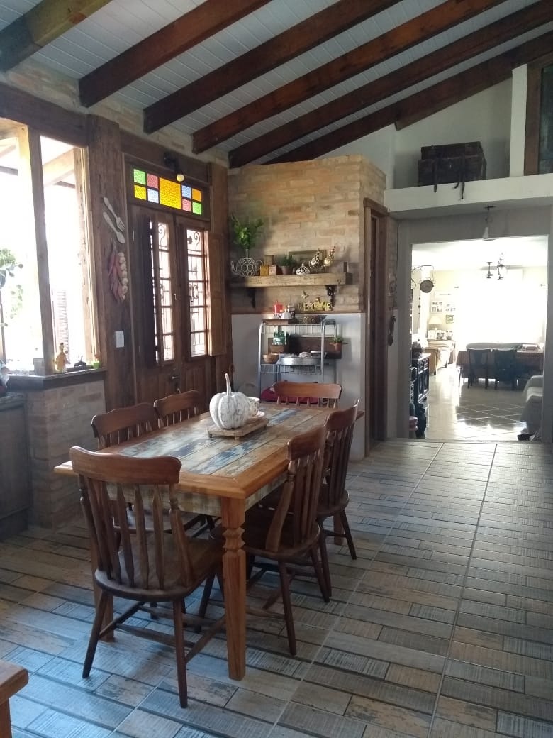 Casa à venda com 107m², 3 quartos, 1 suíte, 2 vagas no bairro Espirito Santo em Porto Alegre - Foto 4