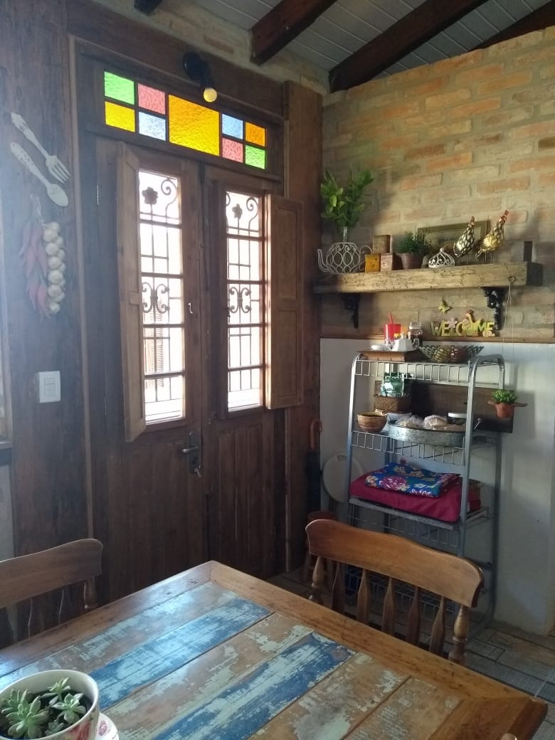 Casa à venda com 107m², 3 quartos, 1 suíte, 2 vagas no bairro Espirito Santo em Porto Alegre - Foto 6