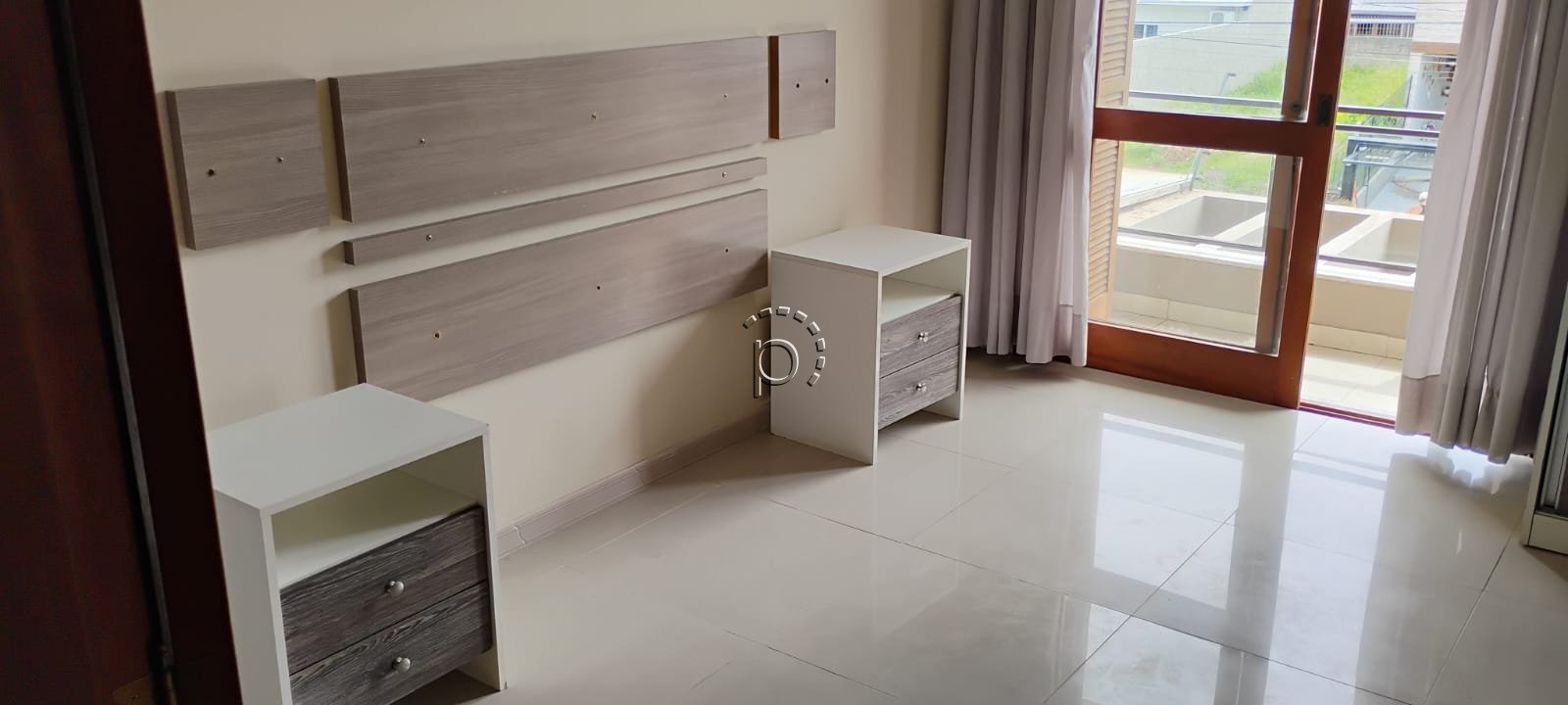 Casa à venda com 136m², 3 quartos, 3 suítes, 1 vaga no bairro Guarujá em Porto Alegre - Foto 9