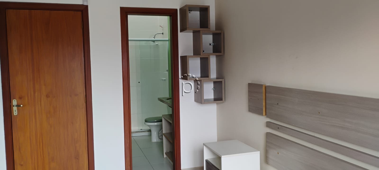 Casa à venda com 136m², 3 quartos, 3 suítes, 1 vaga no bairro Guarujá em Porto Alegre - Foto 10