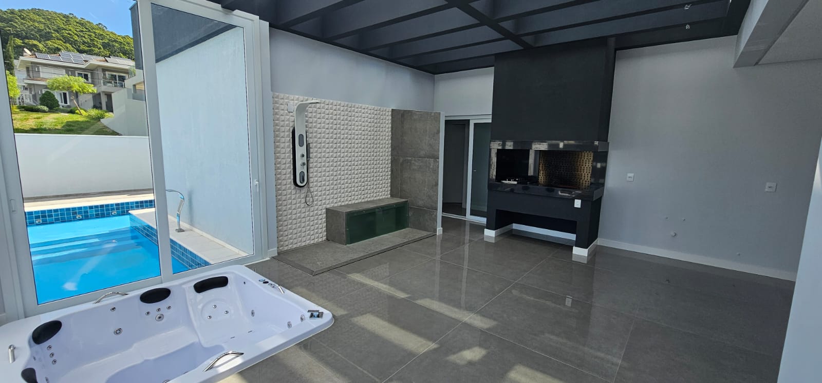 Casa em Condomínio à venda com 300m², 4 quartos, 4 suítes, 6 vagas no bairro Alphaville em Porto Alegre - Foto 8