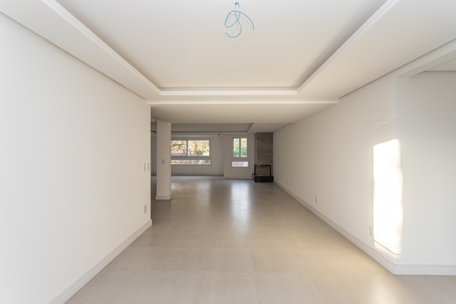 Casa em Condomínio à venda com 508m², 4 quartos, 4 suítes, 2 vagas no bairro Tristeza em Porto Alegre - Foto 3