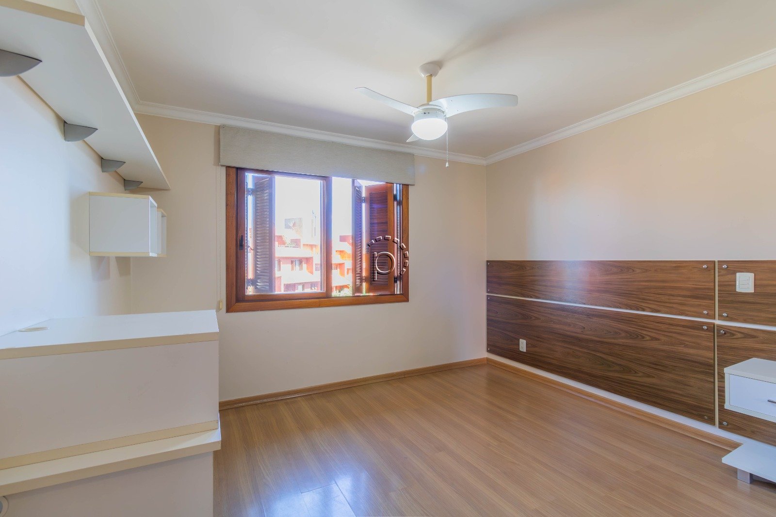 Casa em Condomínio à venda com 357m², 4 quartos, 2 suítes, 2 vagas no bairro Cristal em Porto Alegre - Foto 13