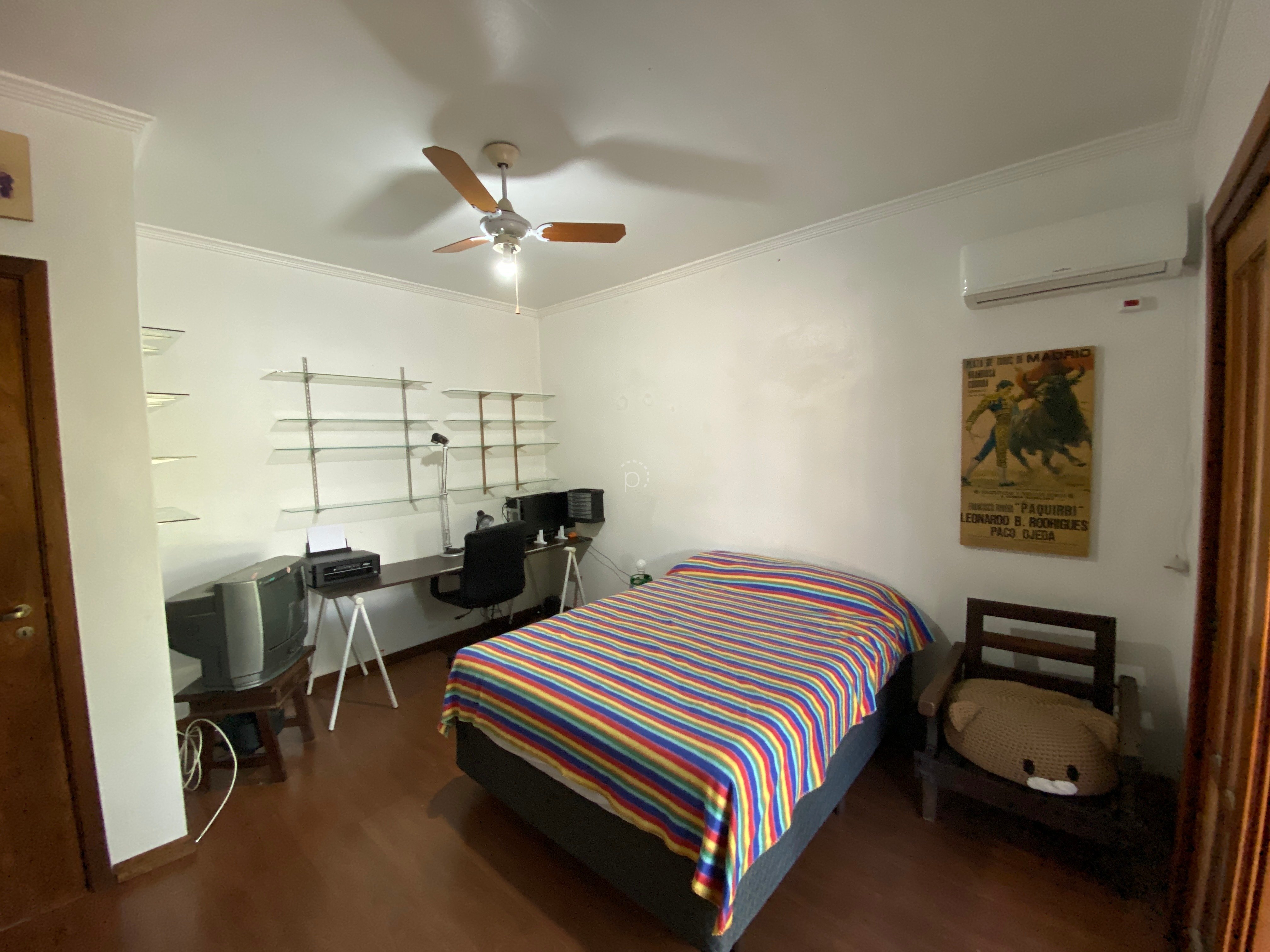 Casa à venda com 300m², 4 quartos, 4 suítes, 4 vagas no bairro Tristeza em Porto Alegre - Foto 16