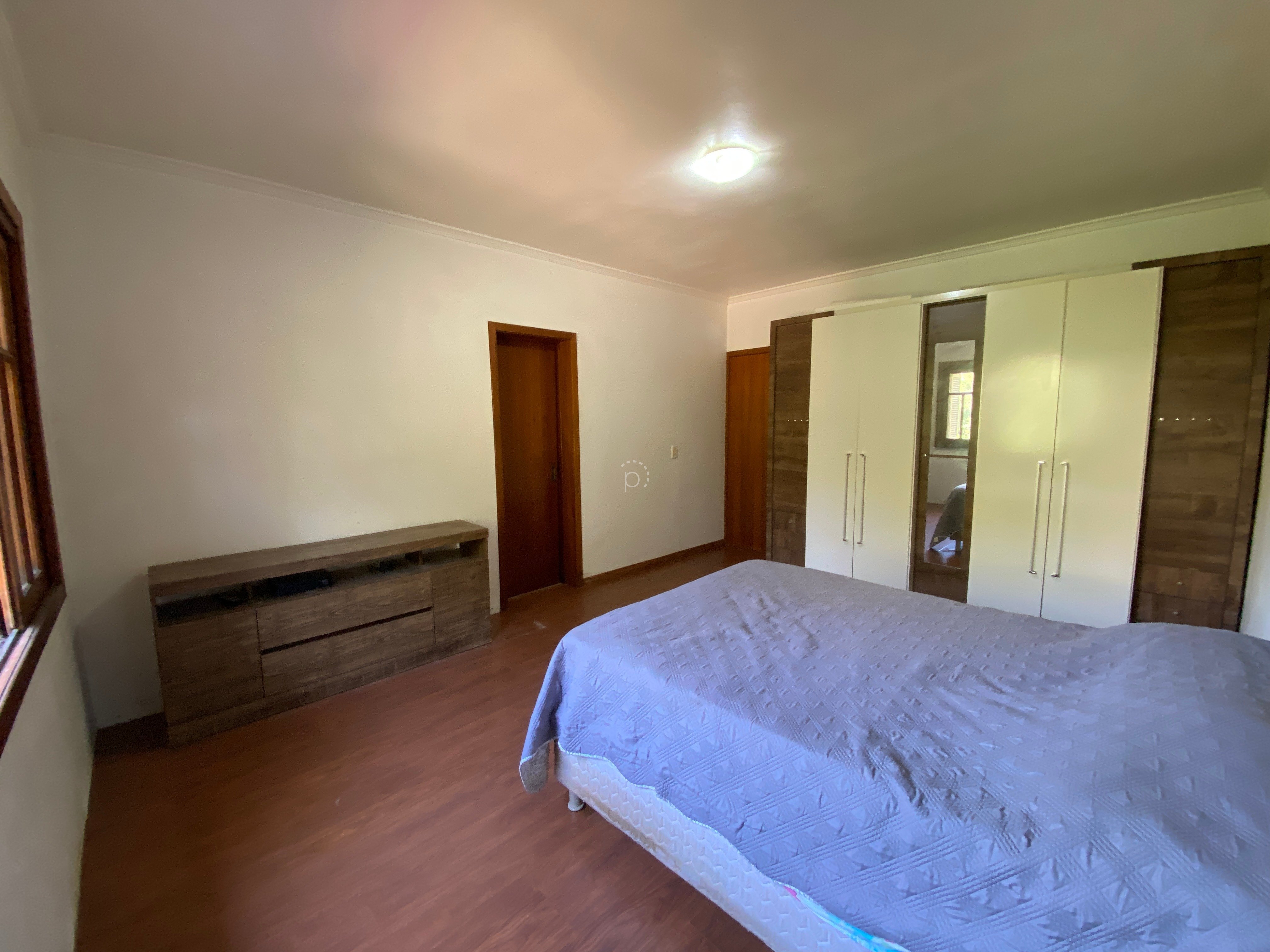 Casa à venda com 300m², 4 quartos, 4 suítes, 4 vagas no bairro Tristeza em Porto Alegre - Foto 18