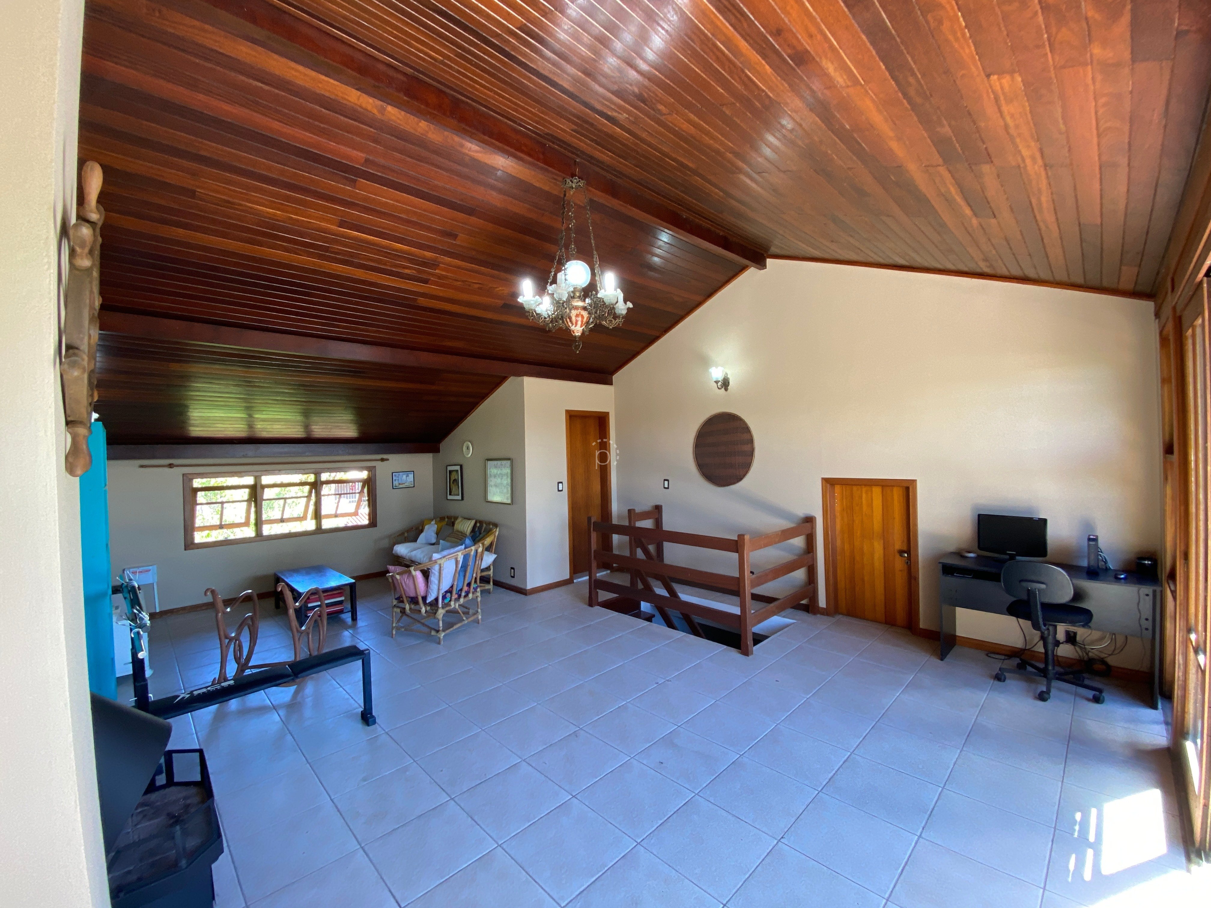 Casa à venda com 300m², 4 quartos, 4 suítes, 4 vagas no bairro Tristeza em Porto Alegre - Foto 24