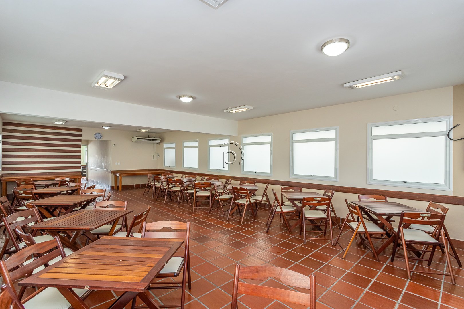 Apartamento à venda com 58m², 2 quartos, 1 vaga no bairro Cavalhada em Porto Alegre - Foto 26